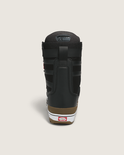 Hi-Standard Pro Snowboard Boot in Black / White | Vans on sale