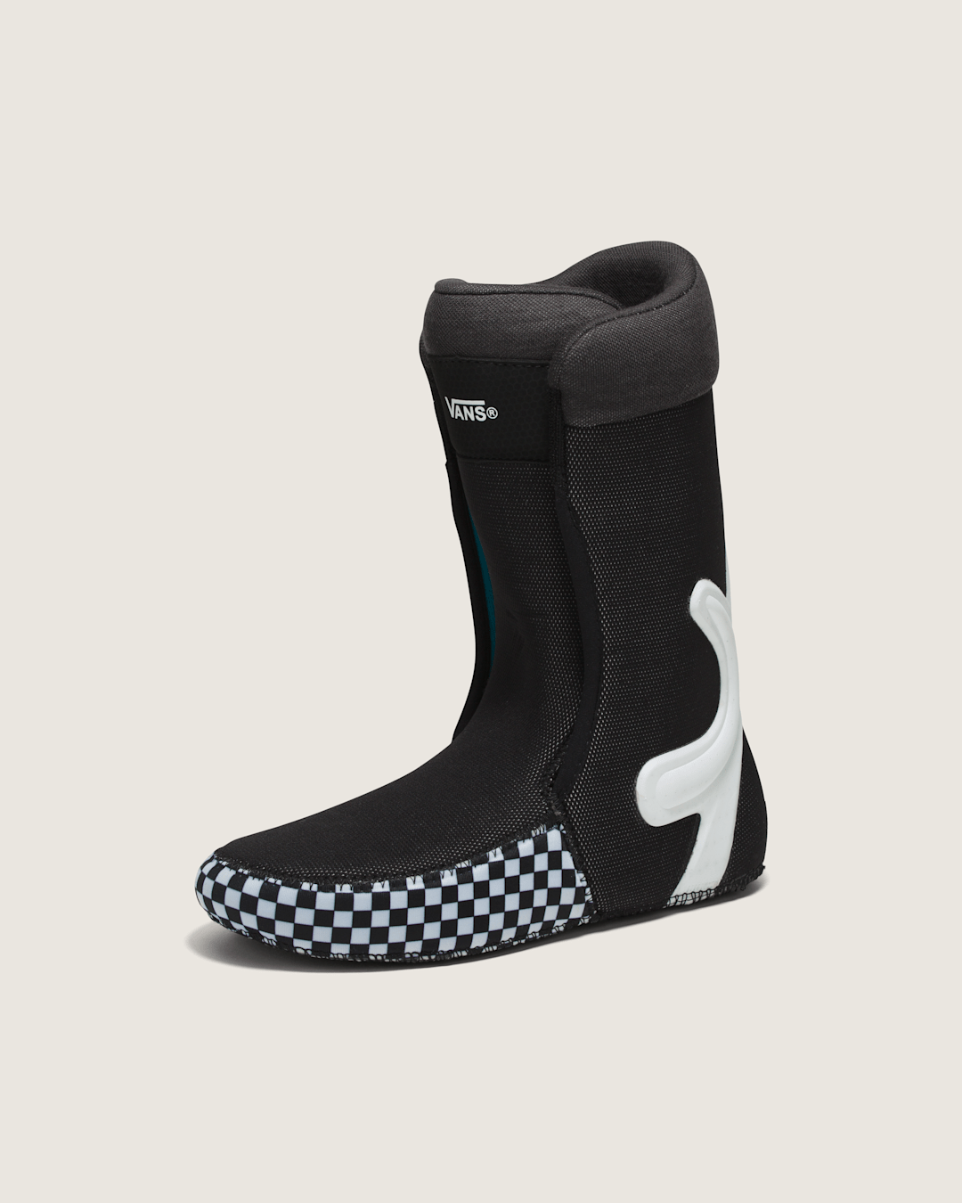 Hi-Standard Pro Snowboard Boot in Black / White | Vans on sale
