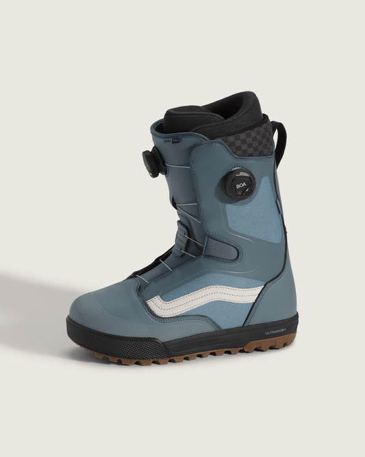 Aura Pro Snowboard Boot in Stormy Weather Blue | Vans sale