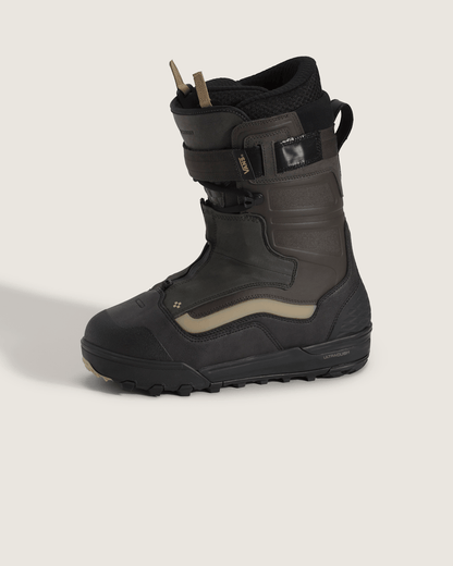 Hi-Country Snowboard Boot in Faded Black | Vans near me