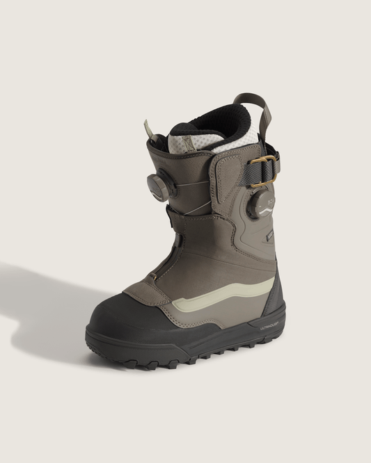 Women's Viaje Range Edition Snowboard Boot in Green / Black | Vans sale
