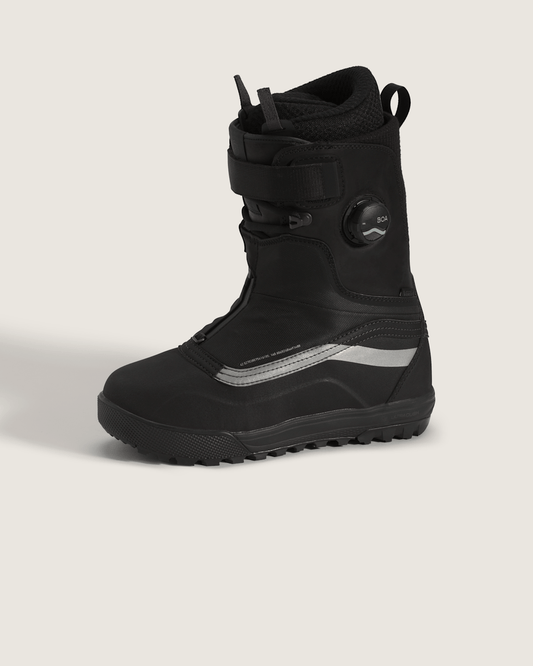 Infuse Snowsurf Snowboard Boot in Black | Vans on sale