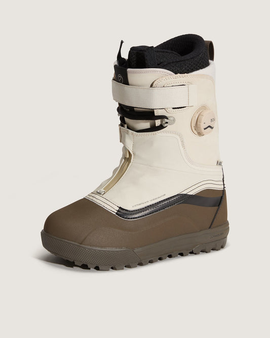 Infuse Snowsurf Snowboard Boot in Oatmeal Beige / Brown | Vans outlet