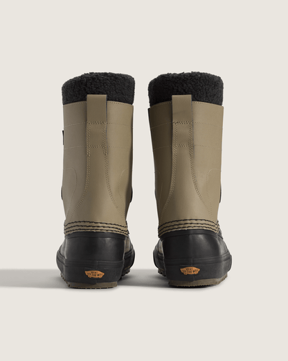 Standard Waterproof Boot in Bay Leaf Green | Vans discount