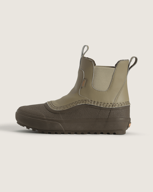 Standard Mid Chelsea Waterproof Boot in Bay Leaf Green | Vans online