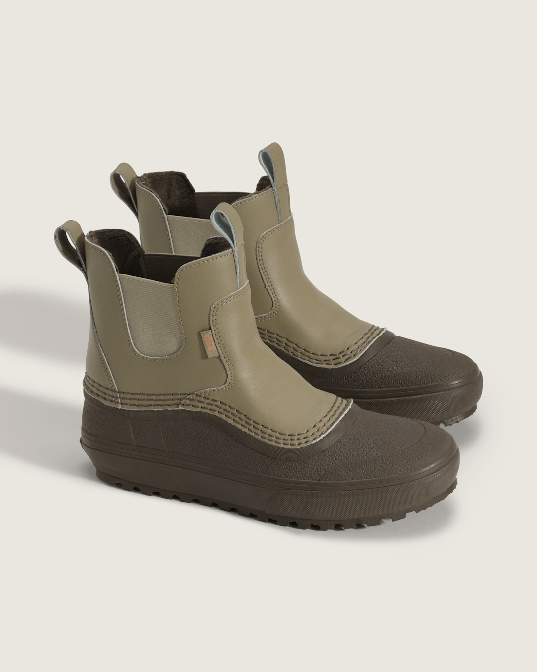 Standard Mid Chelsea Waterproof Boot in Bay Leaf Green | Vans online