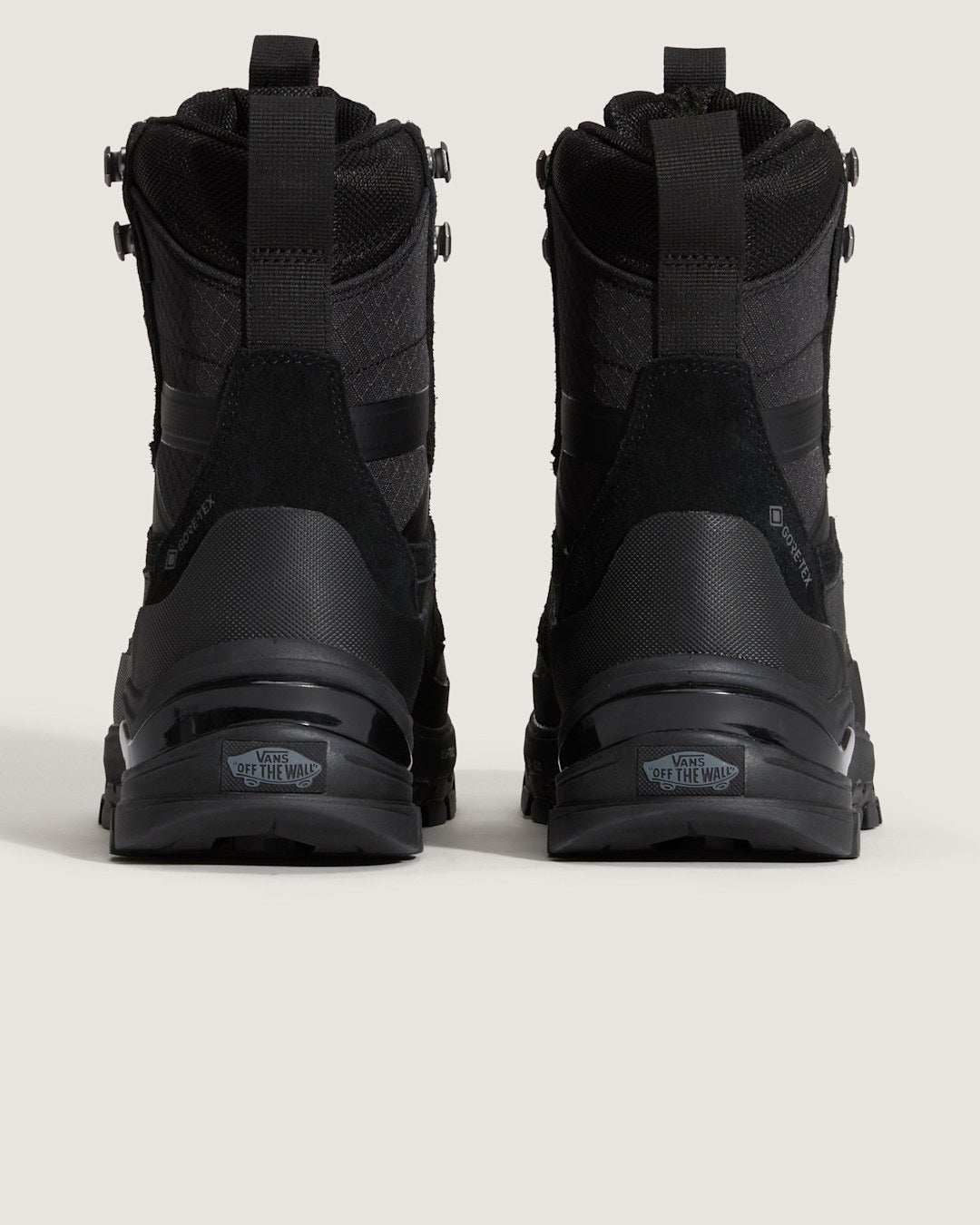 Snow-Kicker GORE-TEX Boot in Blackout | Vans discount