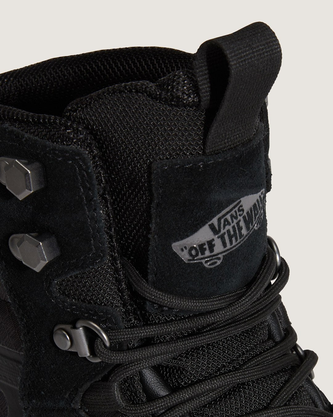 Snow-Kicker GORE-TEX Boot in Blackout | Vans discount