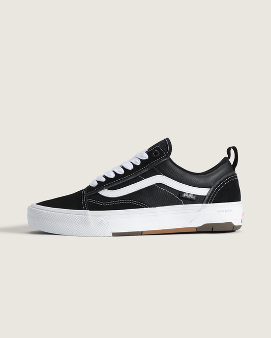 Skate Old Skool Wafflecup Shoe in Black / White | Vans discount