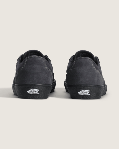 Skate Curren Caples Shoe in Charcoal Grey / Black | Vans online