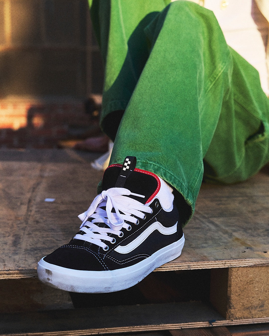 Skate Old Skool 36+ Shoe in Black / White | Vans online