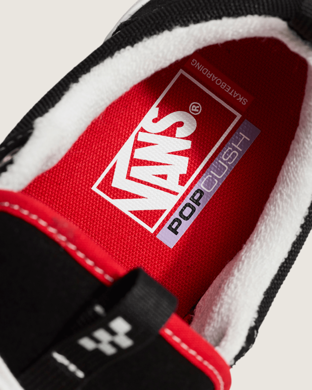 Skate Old Skool 36+ Shoe in Black / White | Vans online
