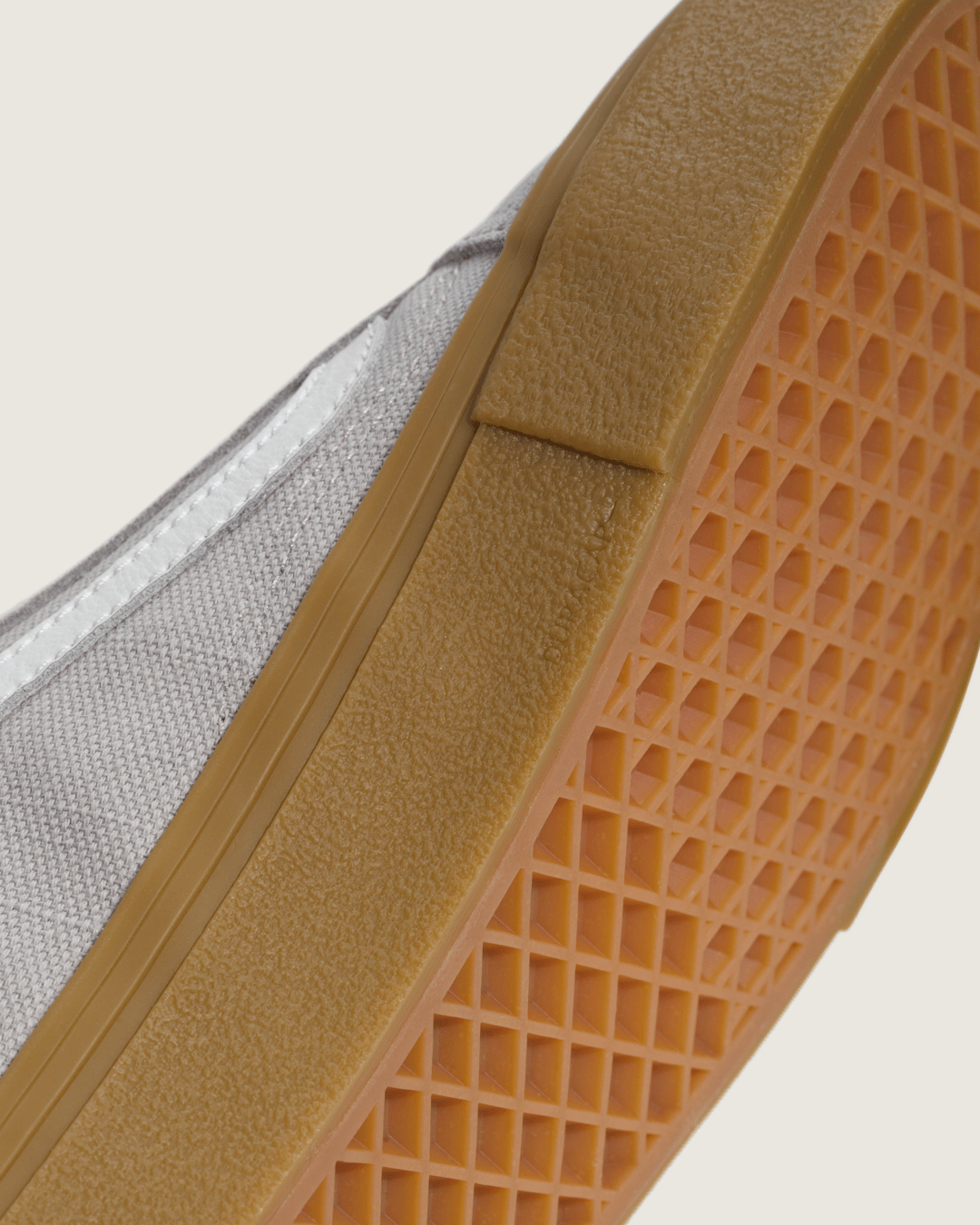 Skate Old Skool Shoe in Gum Light Grey | Vans outlet
