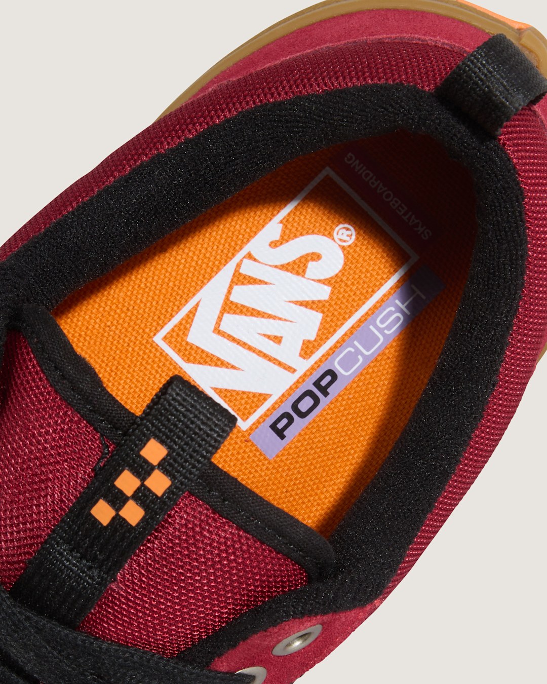 Skate Old Skool 36+ Gum Shoe in Burgundy Red | Vans outlet