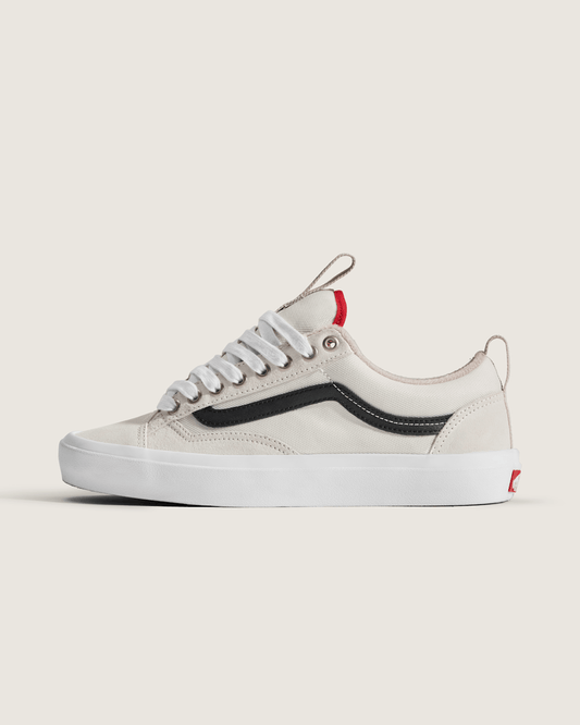 Skate Old Skool 36+ Shoe in Antique White / Black | Vans online