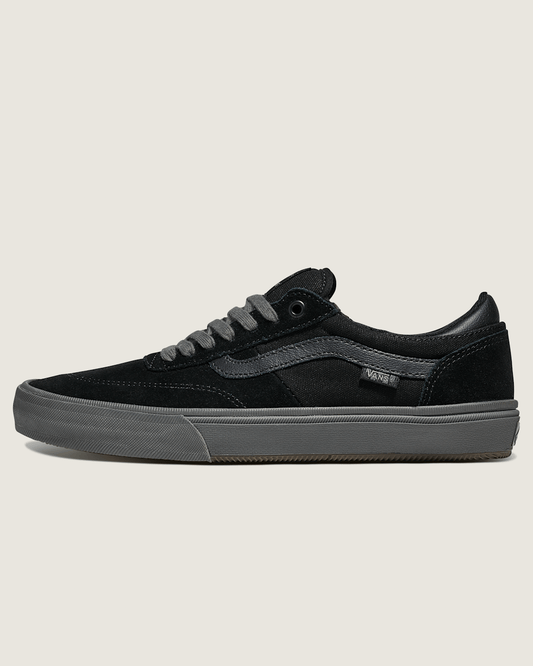 Skate Gilbert Crockett Shoe in Black / Charcoal Grey | Vans sale