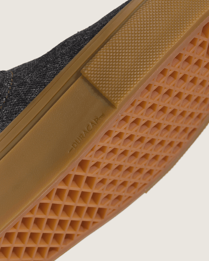 Skate Slip-On Shoe in Denim Black | Vans outlet