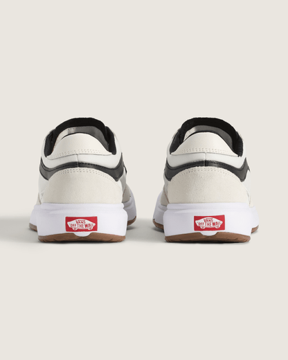 UltraRange 2.0 Shoe in White / Black | Vans discount