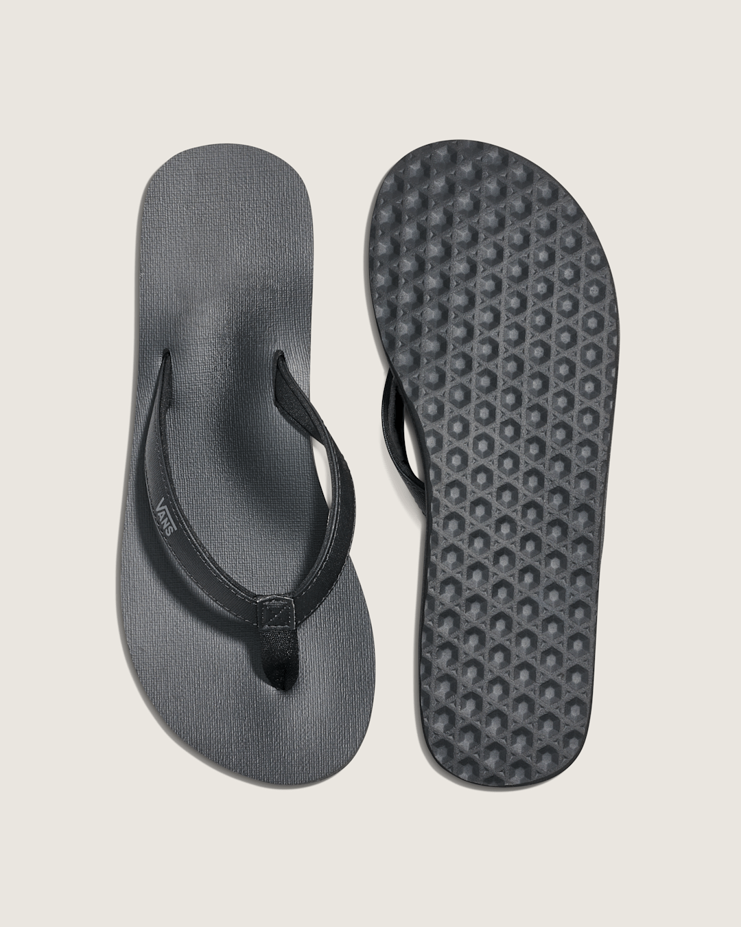 Soft-Top Sandal in Black | Vans online