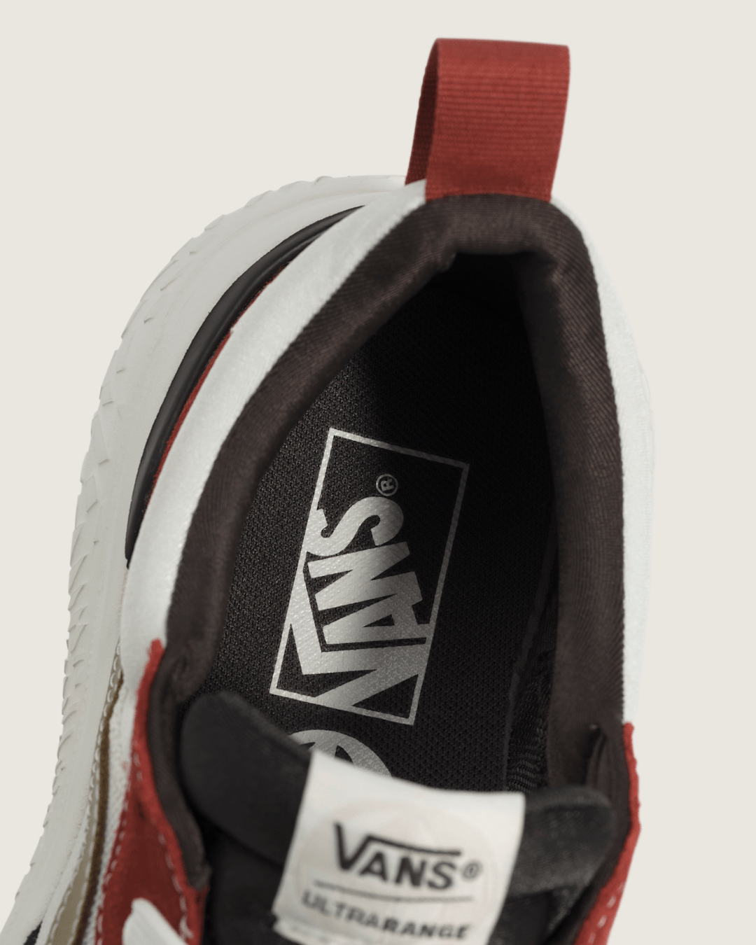 UltraRange Neo VR3 Shoe in Coffee Brown / Brick Red | Vans on sale