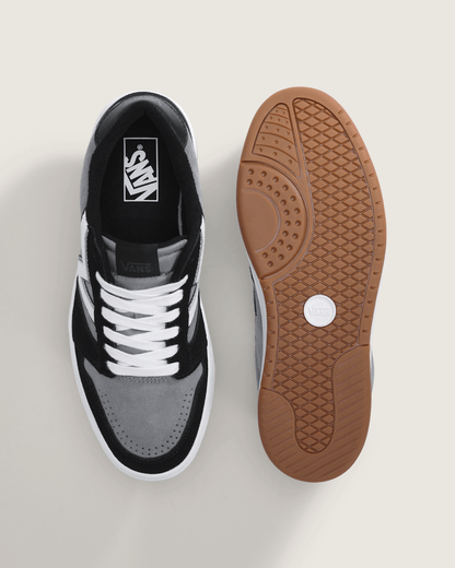 Lowland 2.0 Shoe in Black / Grey | Vans discount