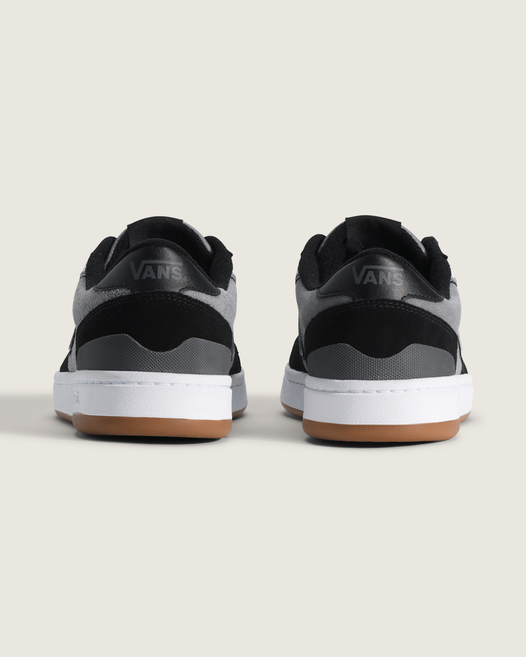 Lowland 2.0 Shoe in Black / Grey | Vans discount