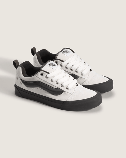 Knu Skool Shoe in White | Vans outlet