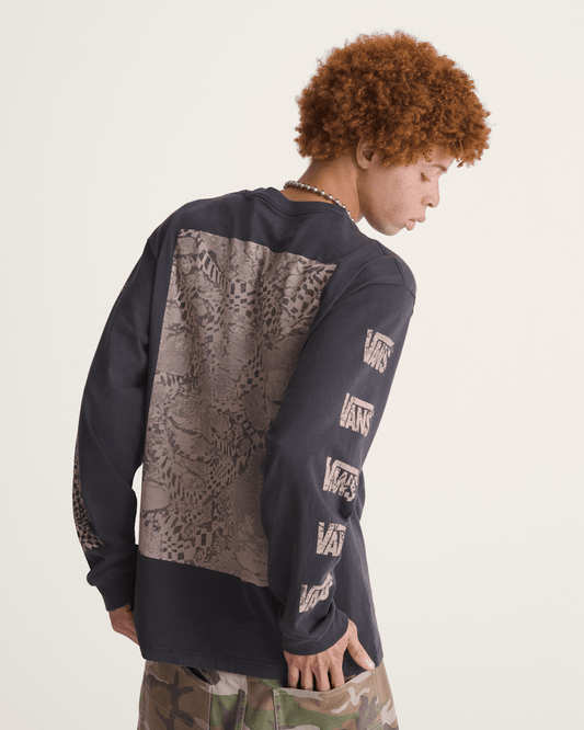 Warped Adventure Long Sleeve T-Shirt in Faded Black | Vans outlet