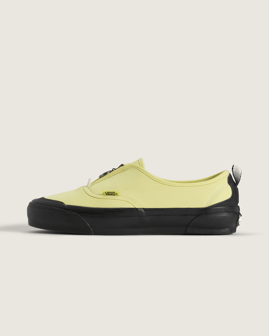 OTW Authentic 44 Zip Vibram in Canary Yellow | Vans online