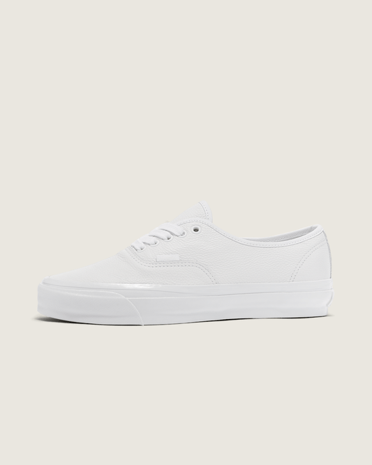 Premium Authentic Shoe in White | Vans on sale