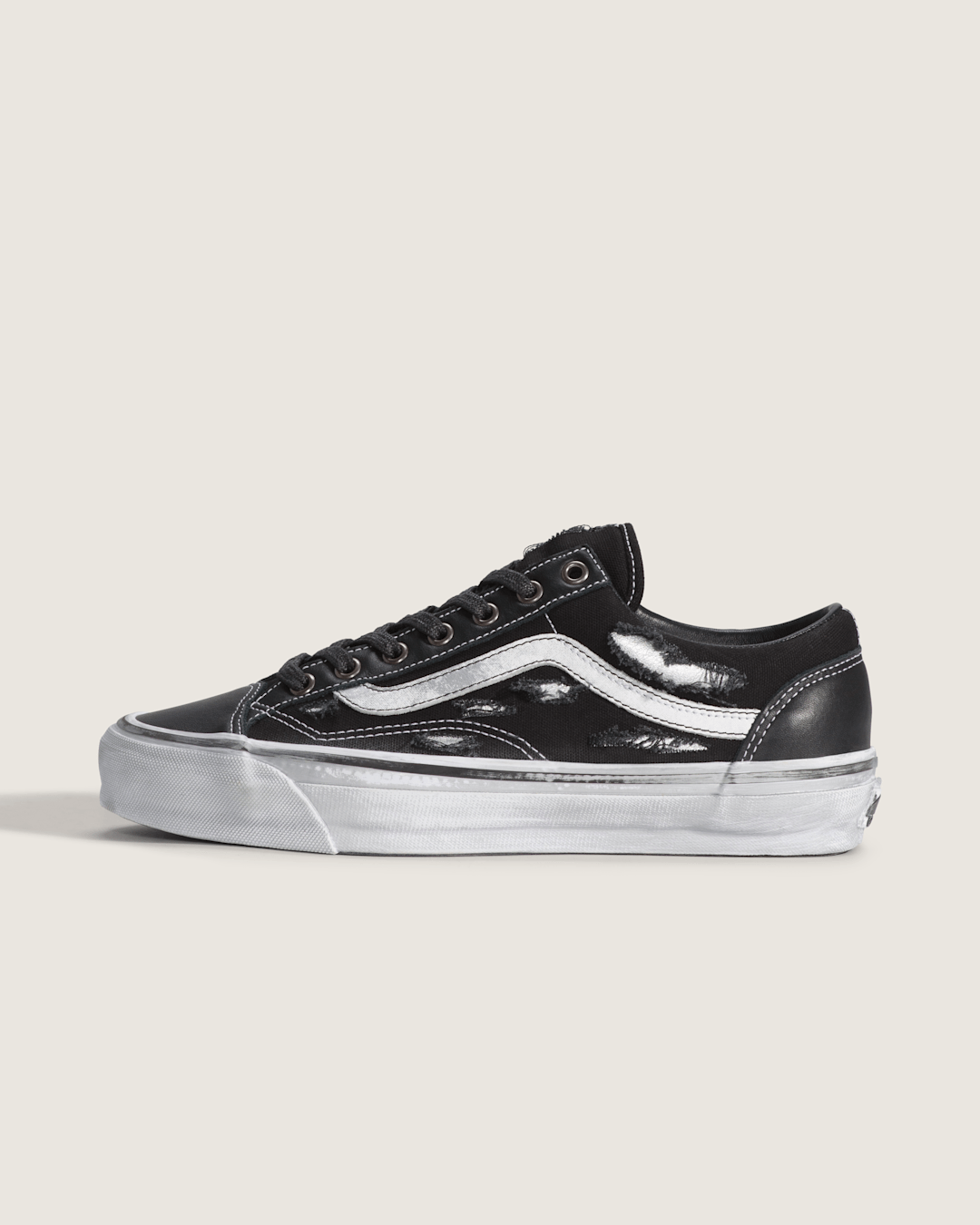 OTW Old Skool 36 Vibram in Silver Grey | Vans outlet