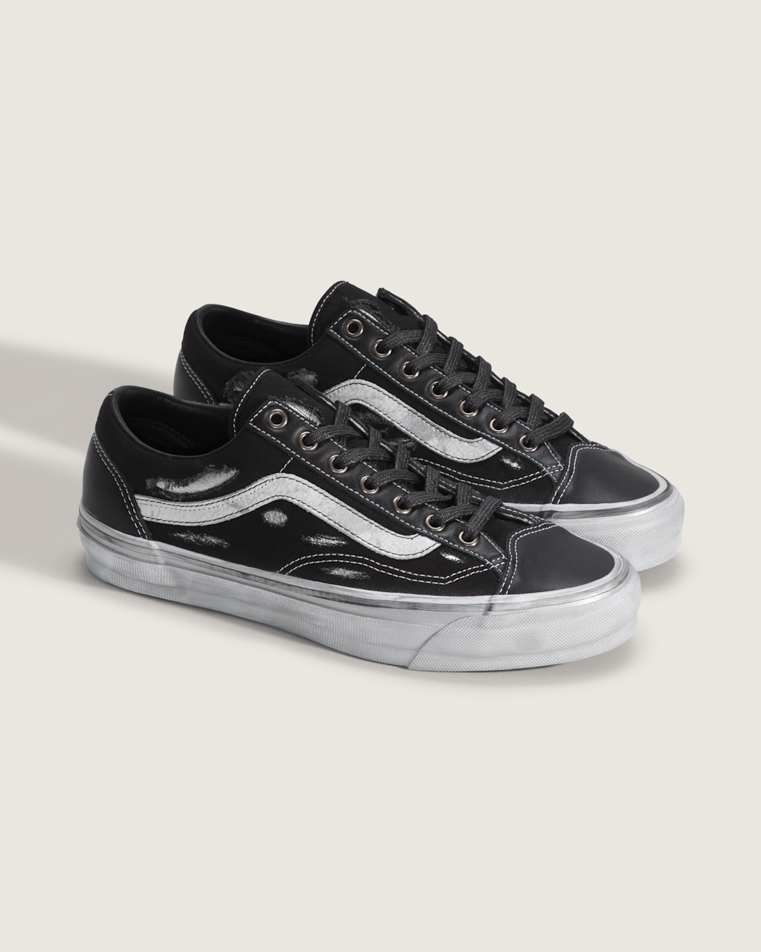 OTW Old Skool 36 Vibram in Silver Grey | Vans outlet