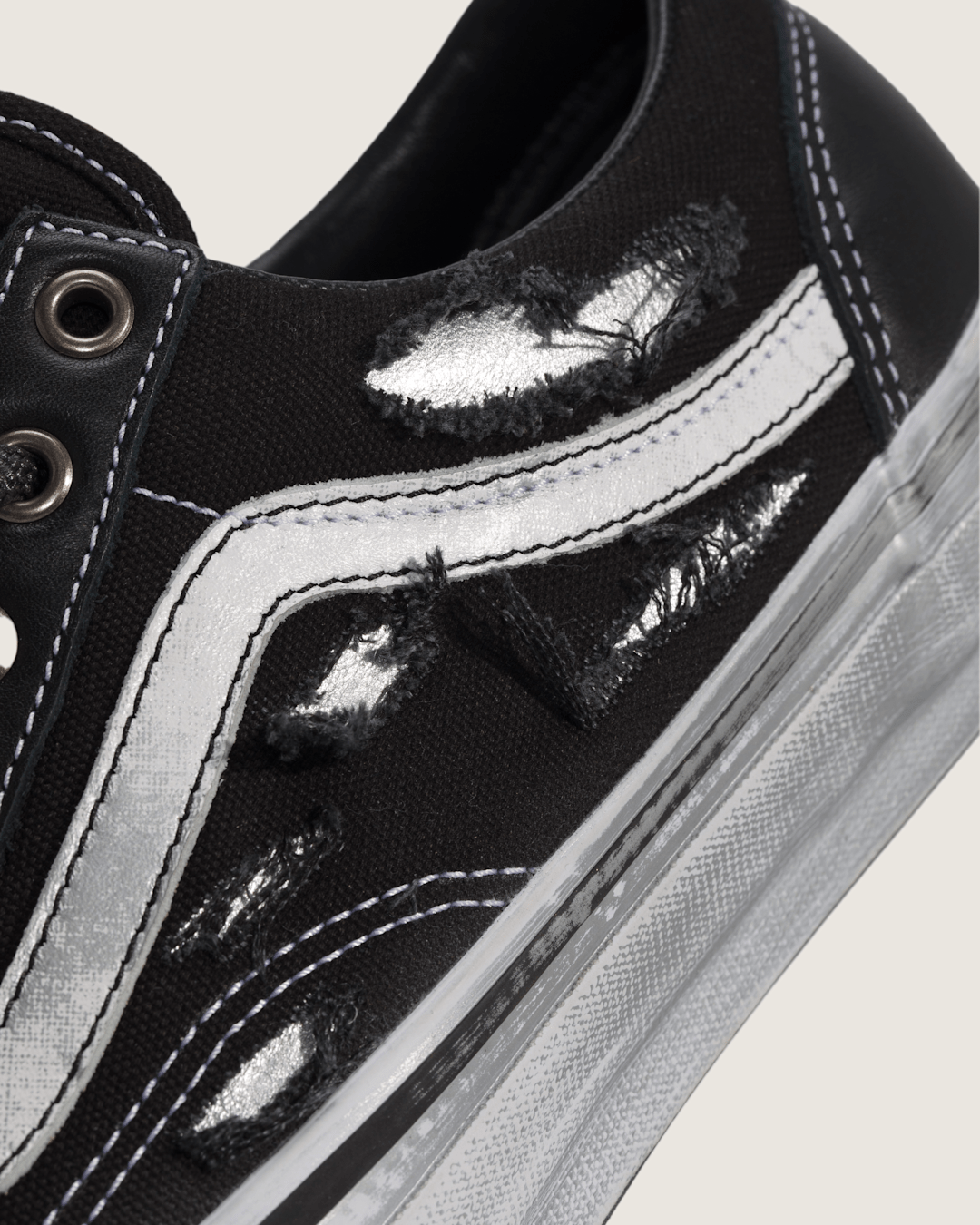 OTW Old Skool 36 Vibram in Silver Grey | Vans outlet