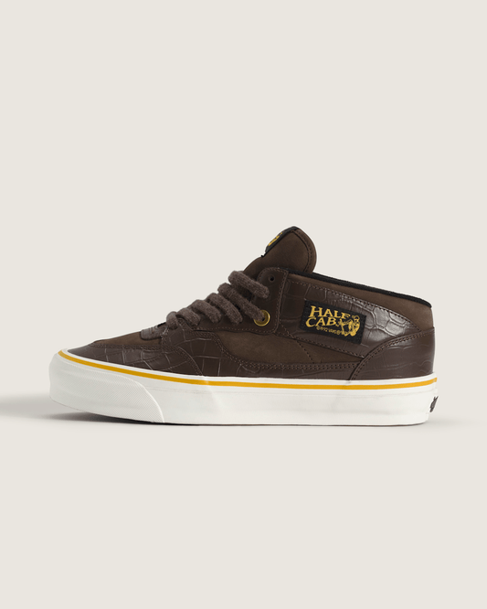 OTW Half Cab 33 Vibram in Demitasse Brown | Vans sale