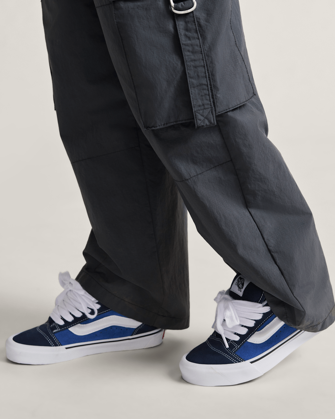 Knu Skool Shoe in Navy Blue / True White | Vans on sale