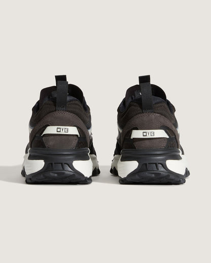 Crosspath XC Shoe in Washed Black | Vans online