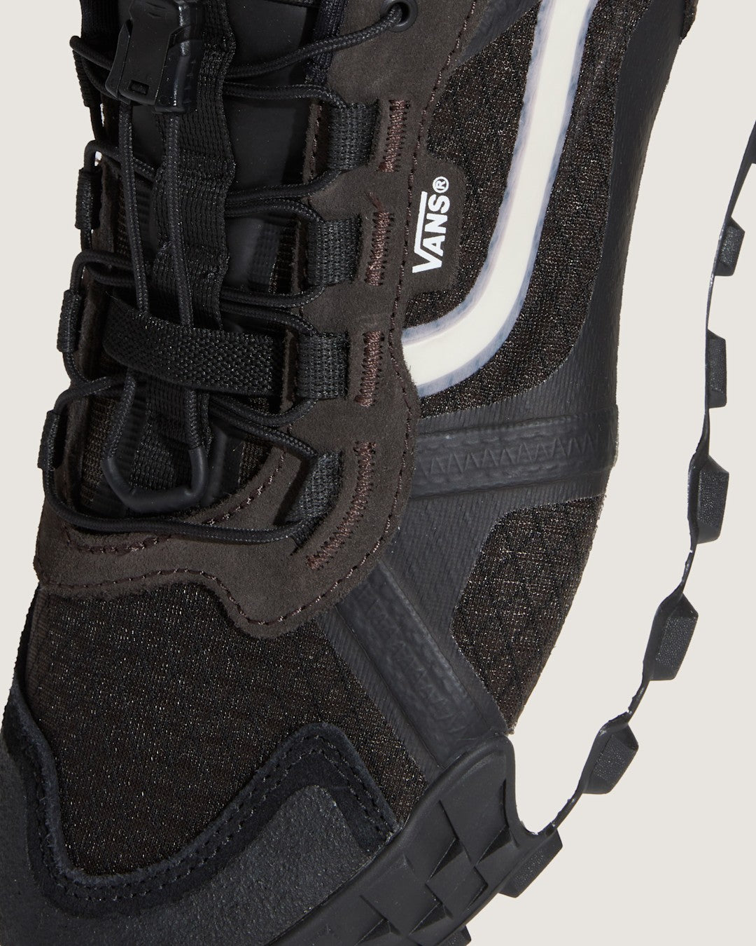 Crosspath XC Shoe in Washed Black | Vans online