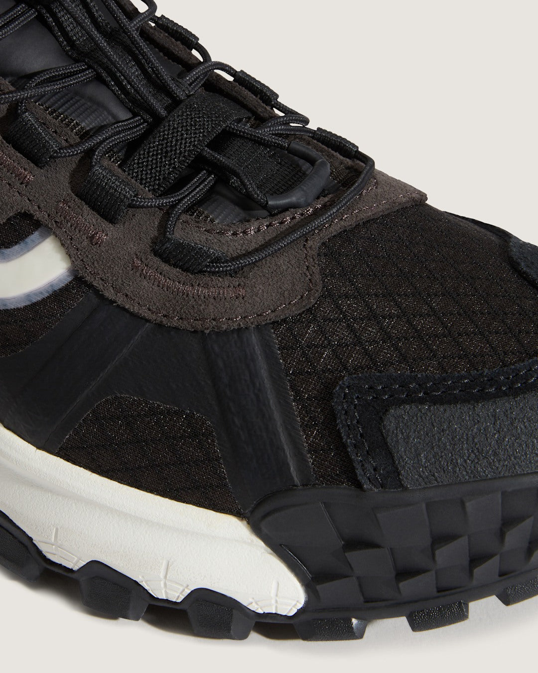 Crosspath XC Shoe in Washed Black | Vans online