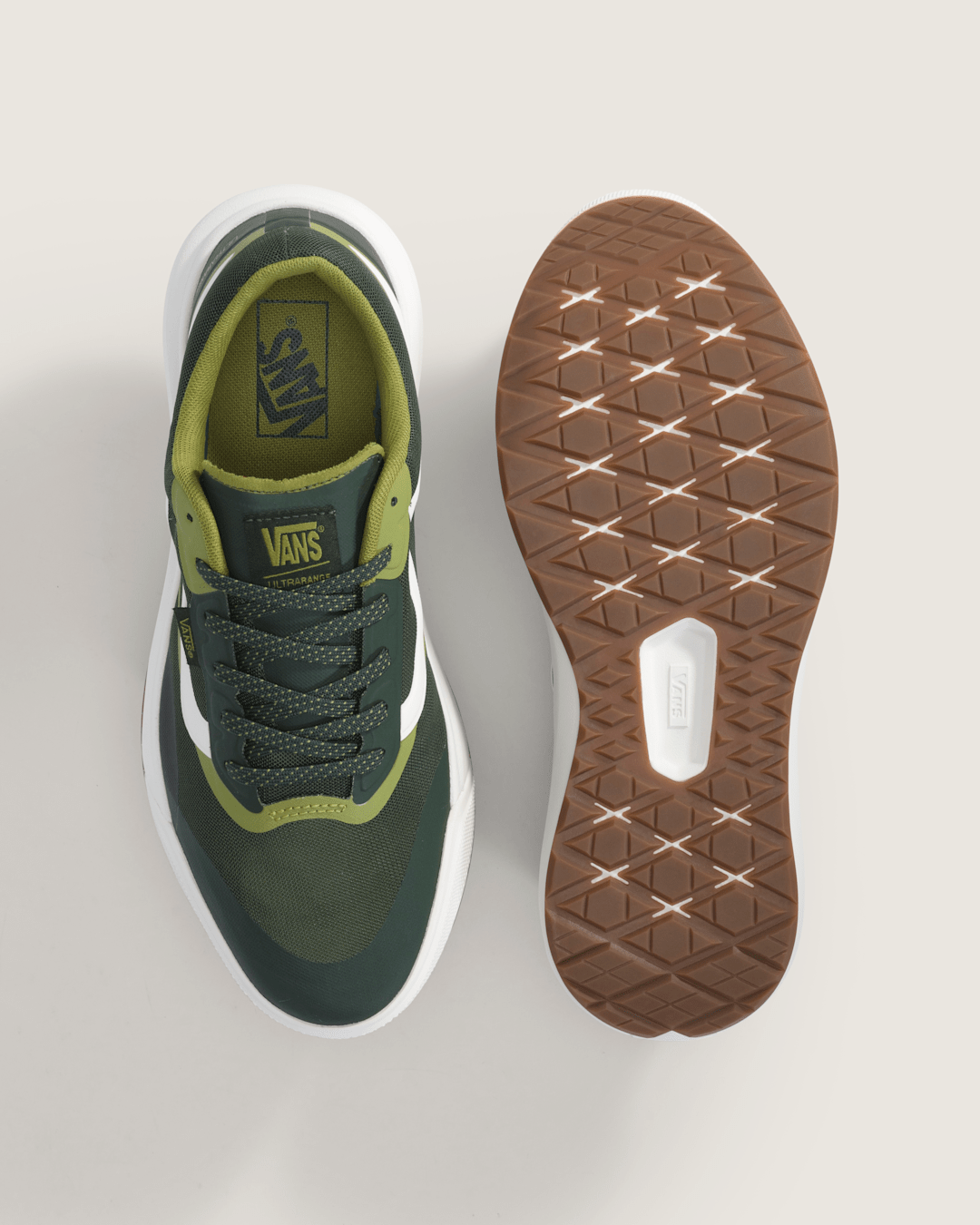 UltraRange 2.0 Shoe in Kelp Green / Marshmallow White | Vans outlet