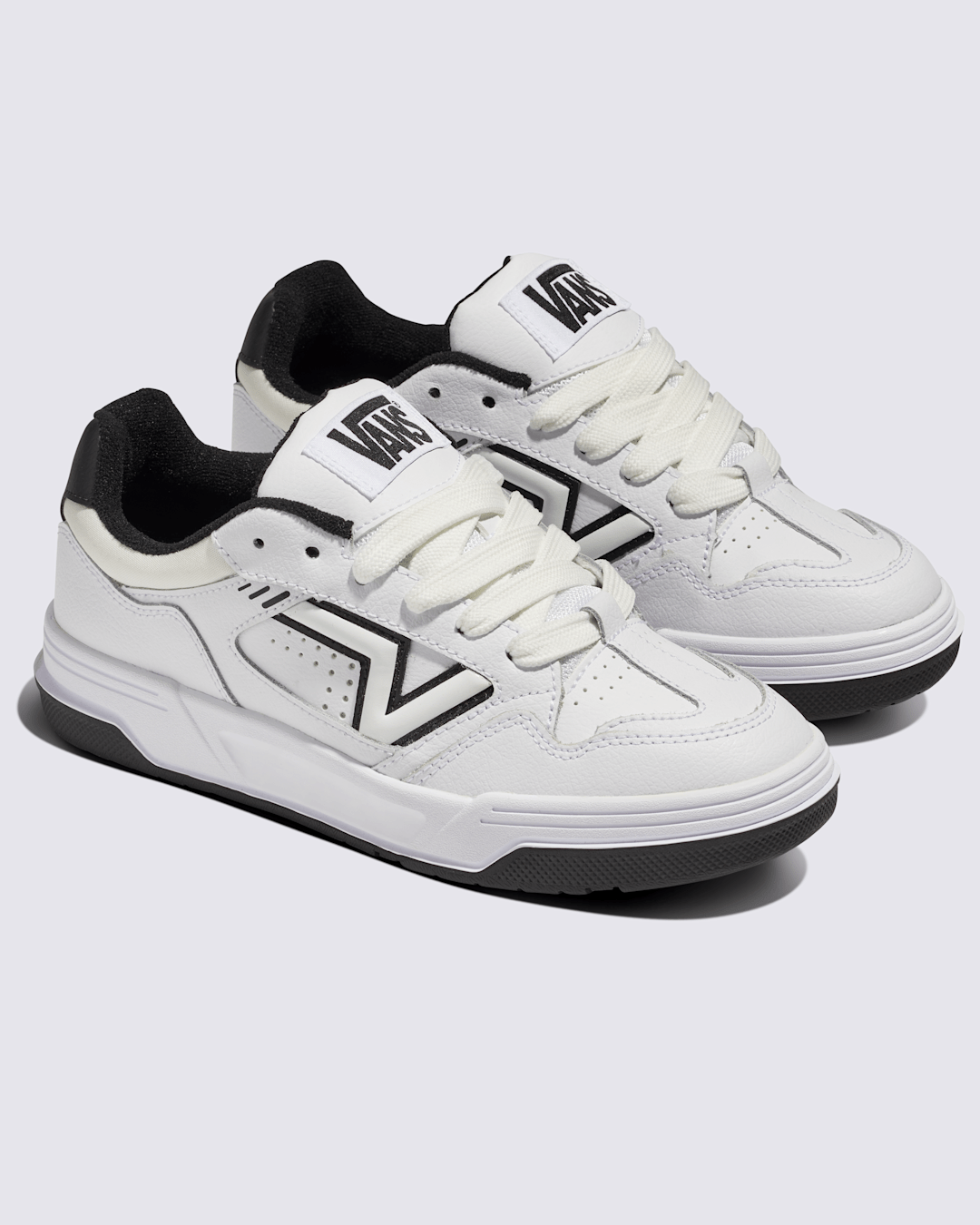Upland Shoe in White / Black | Vans near me