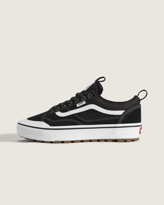 Old Skool Waterproof Insulated Shoe in Black / White | Vans discount