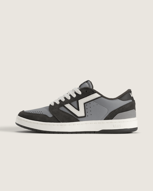 Lowland 2.0 Shoe in Dark Grey | Vans online