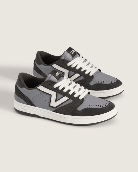Lowland 2.0 Shoe in Dark Grey | Vans online