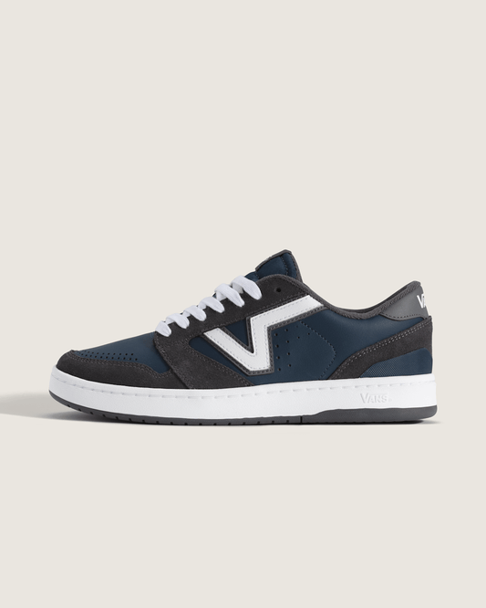 Lowland 2.0 Shoe in Dark Blue | Vans sale