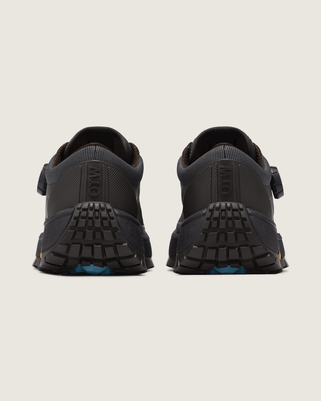 OTW Old Skool 36 Trail Vibram in Black | Vans online