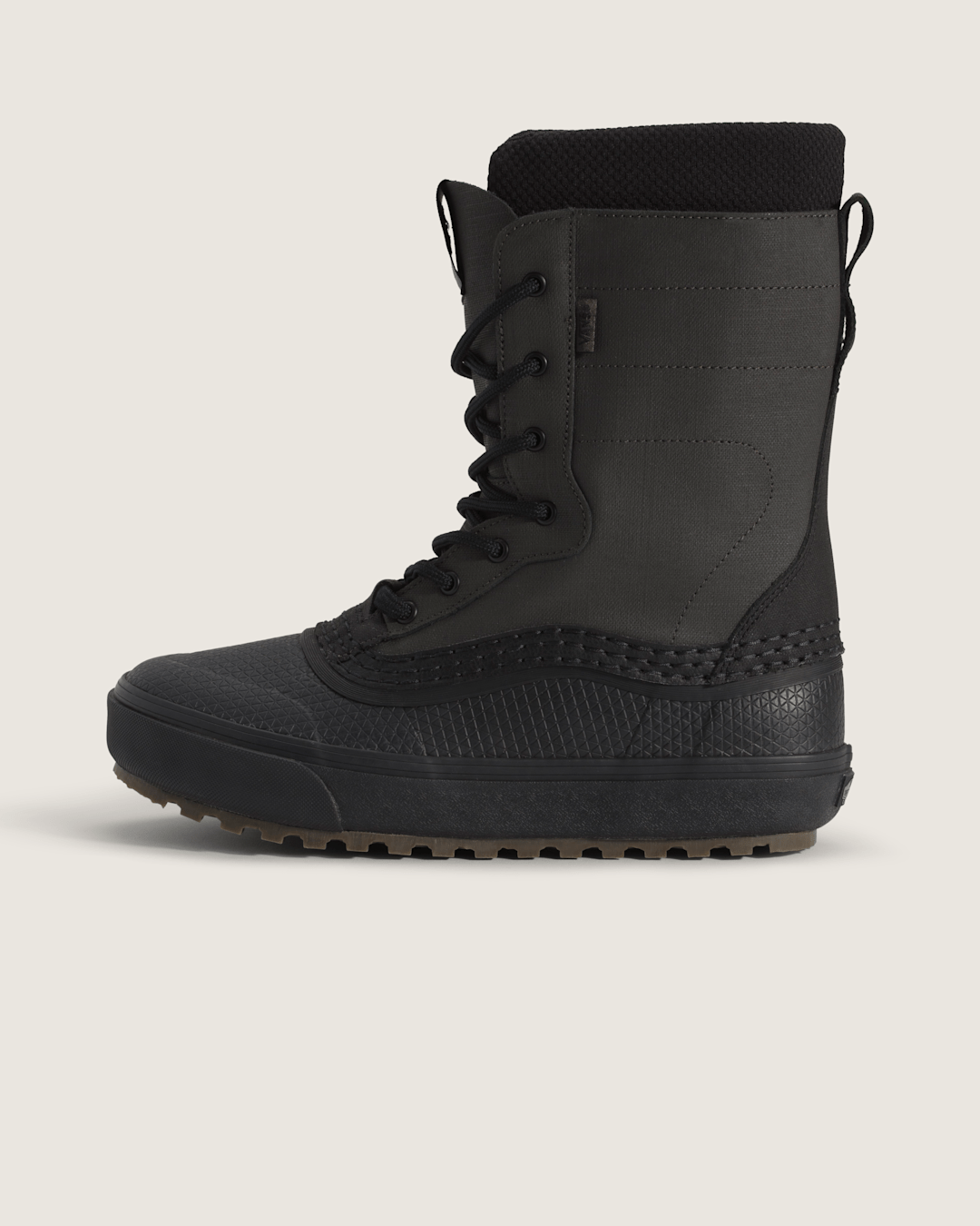 Standard Zip Waterproof Boot in Faded Black | Vans online