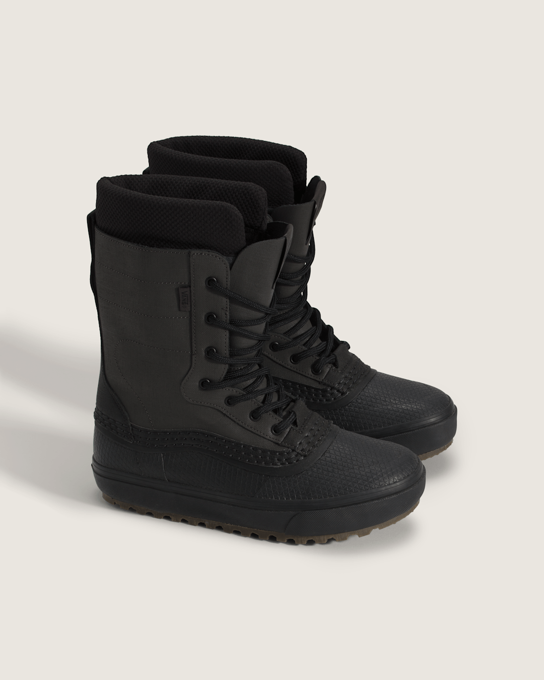 Standard Zip Waterproof Boot in Faded Black | Vans online