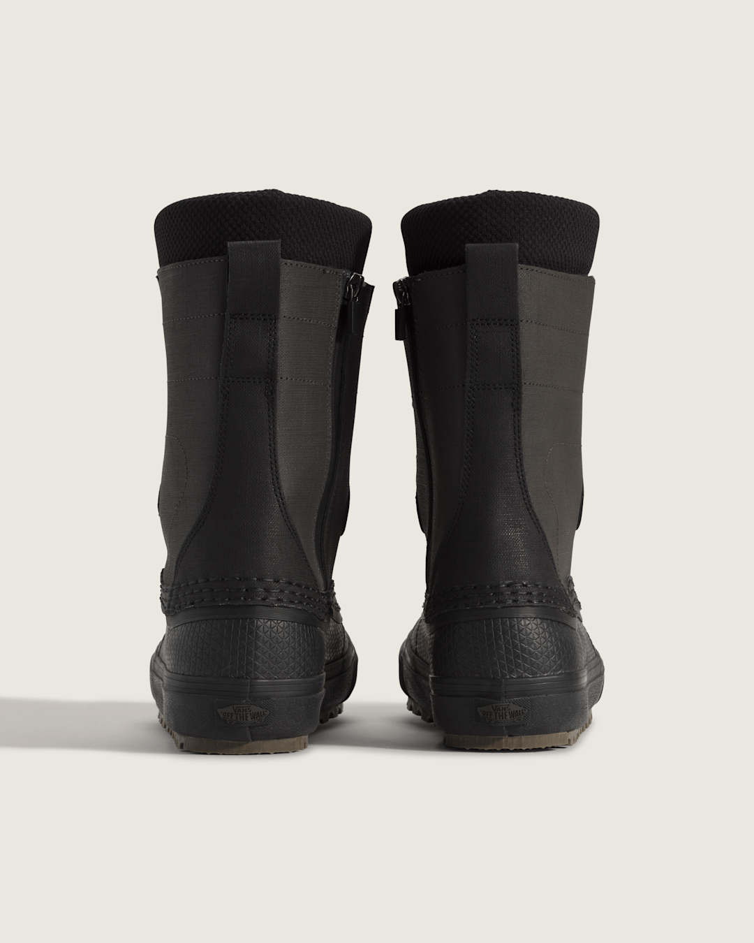 Standard Zip Waterproof Boot in Faded Black | Vans online