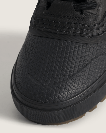 Standard Zip Waterproof Boot in Faded Black | Vans online