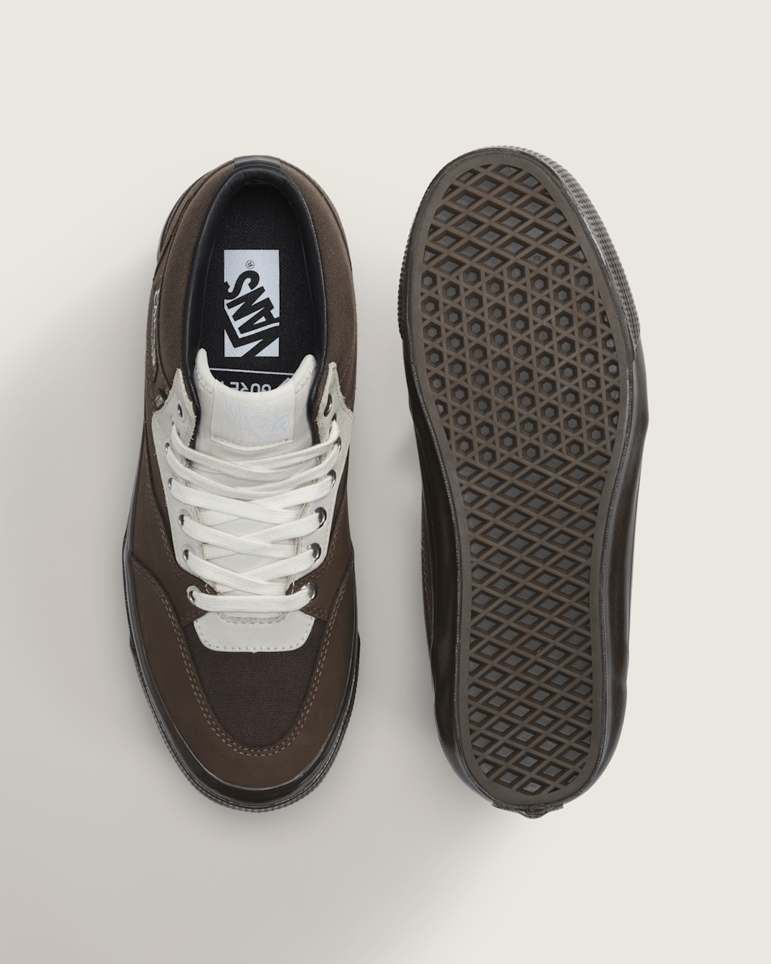 Premium Half Cab 33 GORE-TEX Shoe in Coal Brown | Vans online